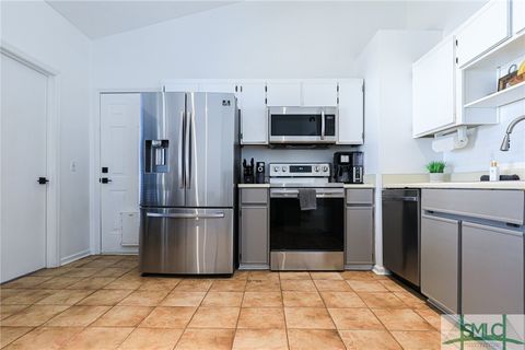 Single Family Residence in Richmond Hill GA 323 Sterling Creek Drive 8.jpg