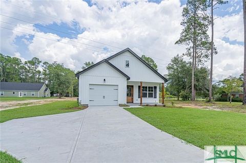 Single Family Residence in Pembroke GA 810 Payne Drive.jpg