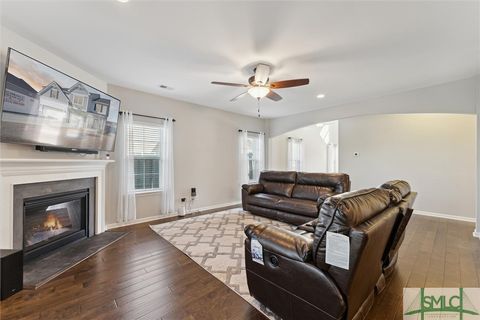 Single Family Residence in Richmond Hill GA 48 Tarbert Cut 5.jpg