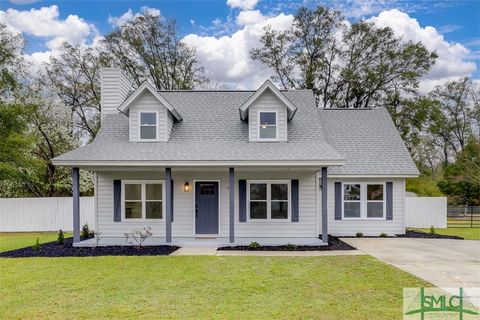 Single Family Residence in Bloomingdale GA 141 Lemans Drive.jpg