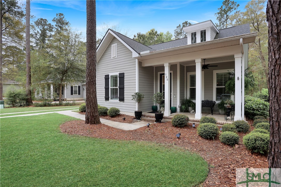 Single Family Residence in Richmond Hill GA 125 Wildlife View Court 3.jpg
