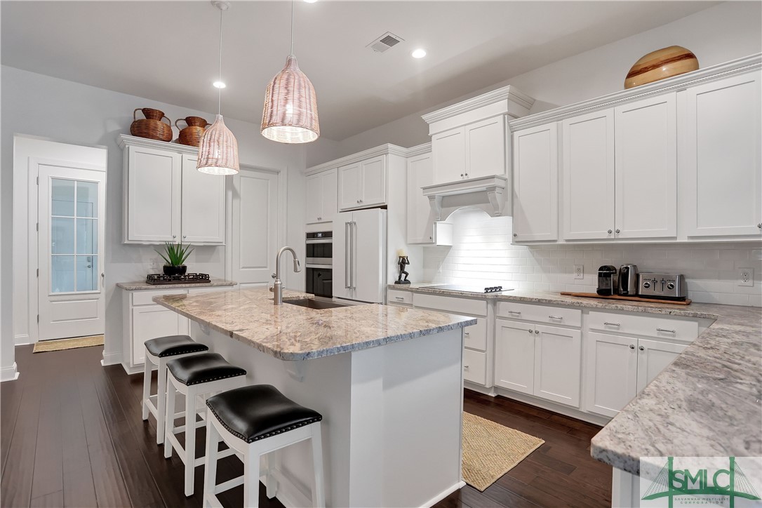 Single Family Residence in Richmond Hill GA 125 Wildlife View Court 14.jpg