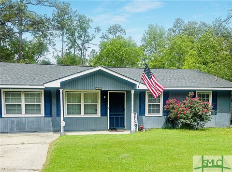 Single Family Residence in Hinesville GA 712 Fleming Road.jpg