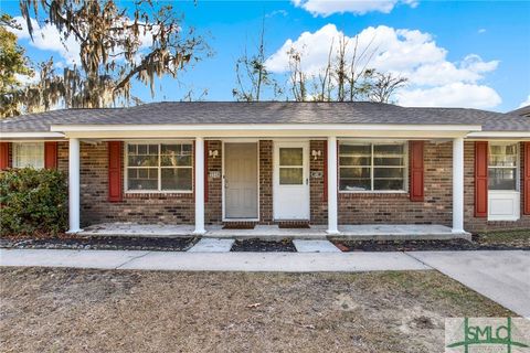 Duplex in Savannah GA 2532 Semken Avenue.jpg
