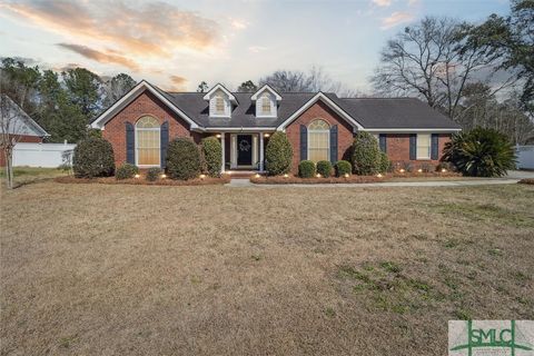 Single Family Residence in Bloomingdale GA 121 Bradford Drive.jpg