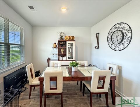 Single Family Residence in Richmond Hill GA 131 Hogan Drive 4.jpg