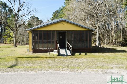 Single Family Residence in Guyton GA 515 Samuel Smalls Sr Avenue.jpg