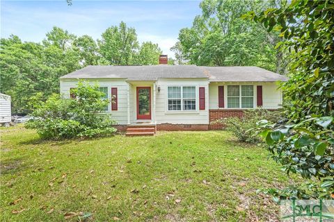 Single Family Residence in Port Wentworth GA 208 Appleby Road.jpg