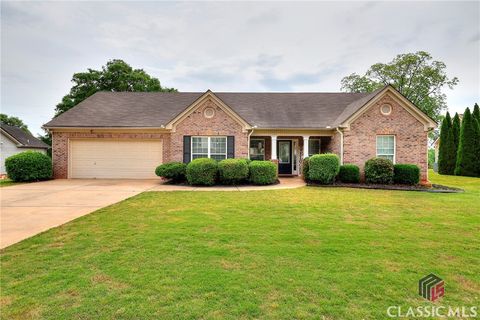 Single Family Residence in Jefferson GA 363 Laurel Oaks Lane.jpg
