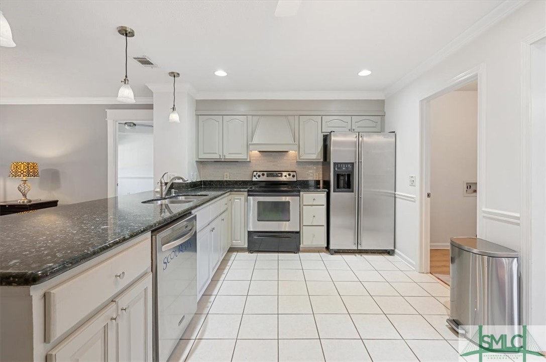 Single Family Residence in Rincon GA 409 Walthour Drive 6.jpg