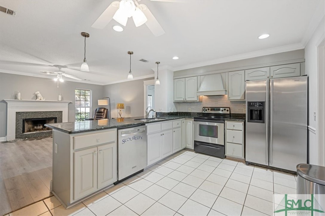 Single Family Residence in Rincon GA 409 Walthour Drive 5.jpg