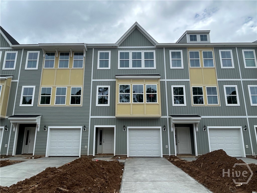 Townhouse in Rincon GA 17 Towne Park Court 0.jpg