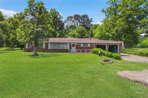 Single Family Residence in Garden City GA 5021 Augusta Road 1.jpg