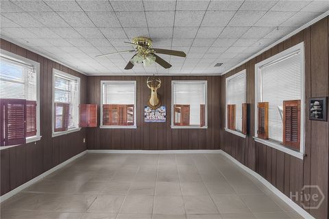 Single Family Residence in Garden City GA 5021 Augusta Road 17.jpg