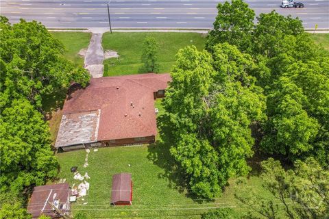 Single Family Residence in Garden City GA 5021 Augusta Road 31.jpg