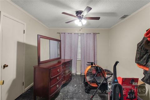 Single Family Residence in Garden City GA 5021 Augusta Road 20.jpg