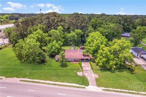 Single Family Residence in Garden City GA 5021 Augusta Road 34.jpg