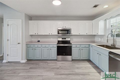Single Family Residence in Rincon GA 144 Crossing Circle 10.jpg