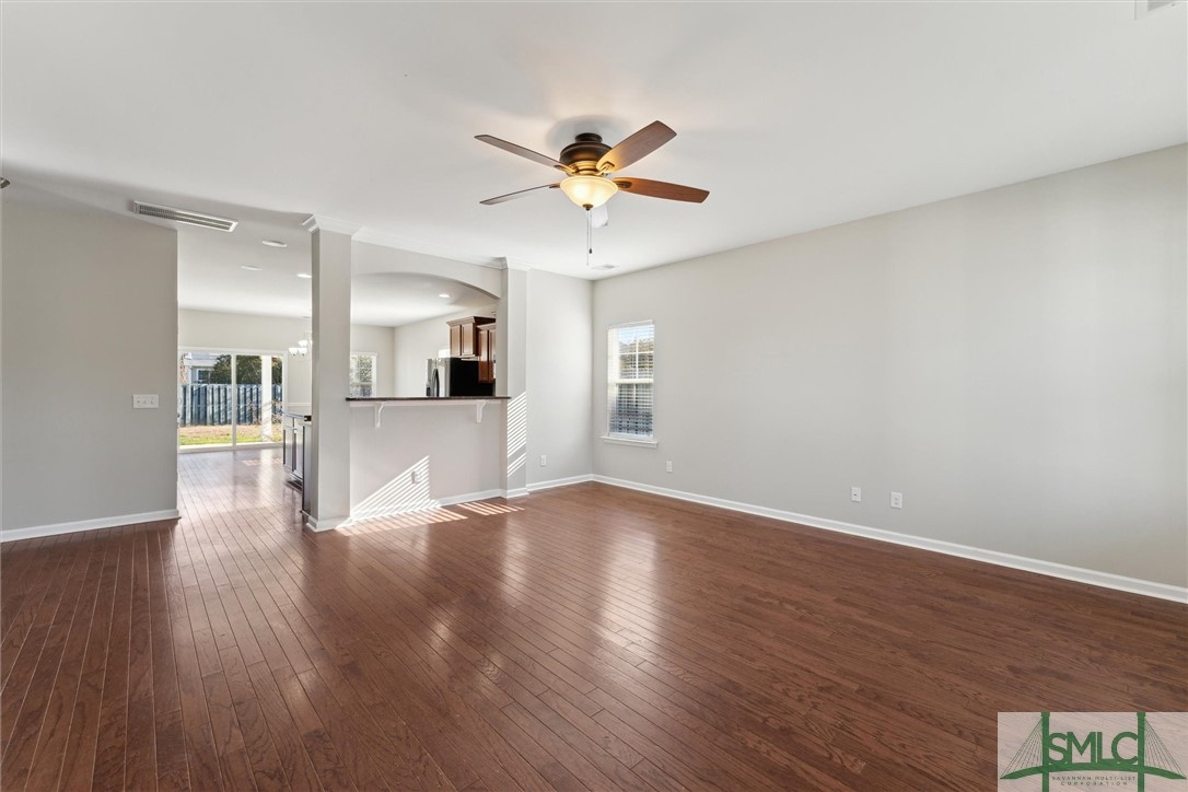 Single Family Residence in Richmond Hill GA 3838 Garden Hills Loop 3.jpg