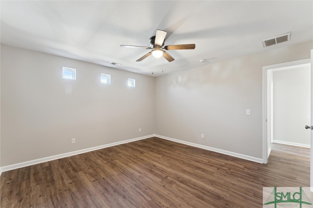 Single Family Residence in Richmond Hill GA 3838 Garden Hills Loop 37.jpg