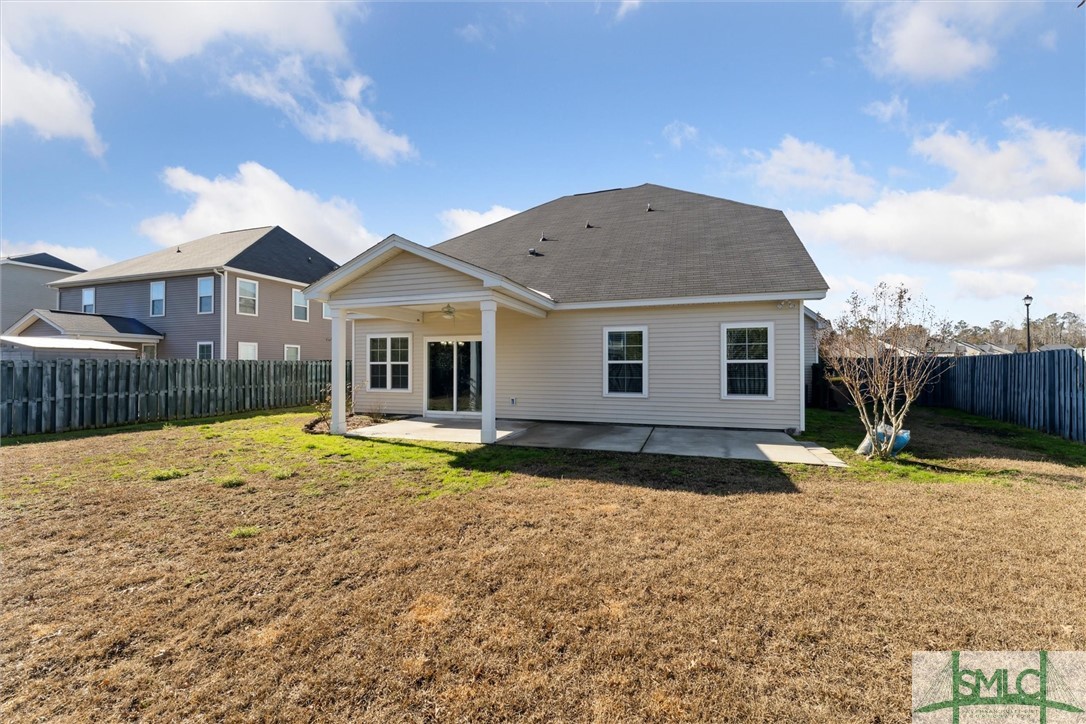 Single Family Residence in Richmond Hill GA 3838 Garden Hills Loop 39.jpg