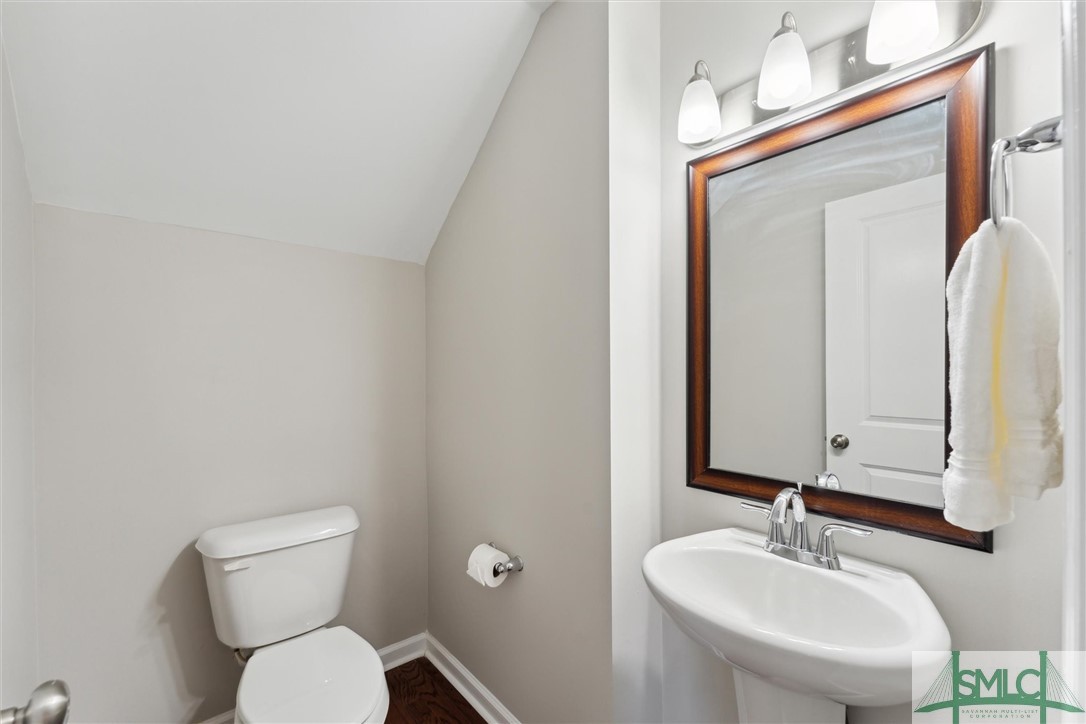 Single Family Residence in Richmond Hill GA 3838 Garden Hills Loop 16.jpg