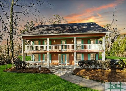 Single Family Residence in Richmond Hill GA 465 River Bend Road.jpg