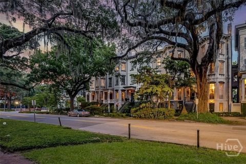 Single Family Residence in Savannah GA 118 E Gaston Street.jpg