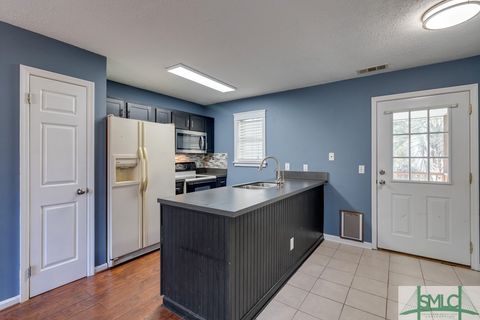 Single Family Residence in Richmond Hill GA 726 Osprey Drive 8.jpg