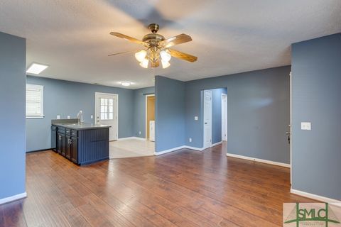 Single Family Residence in Richmond Hill GA 726 Osprey Drive 7.jpg