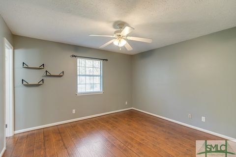 Single Family Residence in Richmond Hill GA 726 Osprey Drive 13.jpg