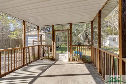 Single Family Residence in Richmond Hill GA 726 Osprey Drive 20.jpg