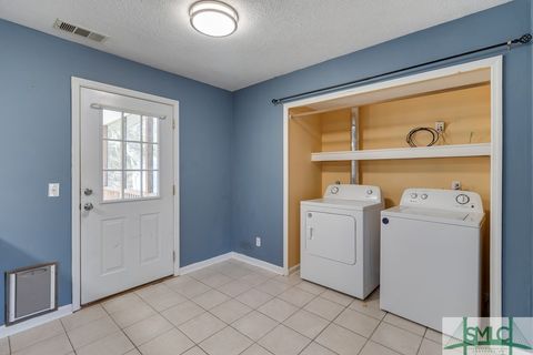 Single Family Residence in Richmond Hill GA 726 Osprey Drive 11.jpg
