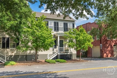 Single Family Residence in Savannah GA 140 Habersham Street.jpg