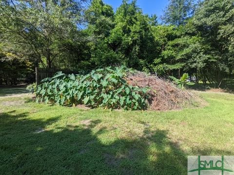 Single Family Residence in Rincon GA 604 E 4th Street 41.jpg