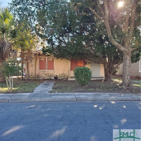 Single Family Residence in Savannah GA 1211 41st Street.jpg