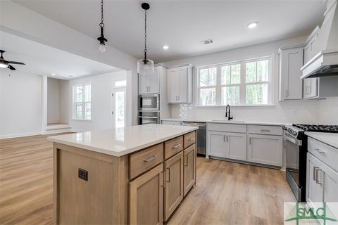 Single Family Residence in Guyton GA 5 Azalea Drive 11.jpg