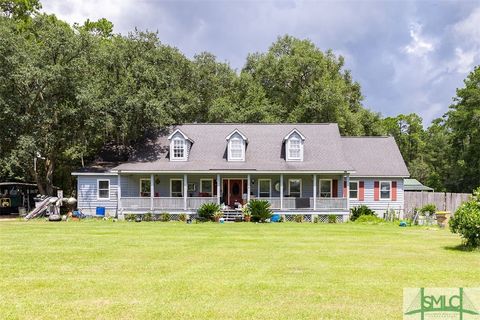 Single Family Residence in Bloomingdale GA 2301 US 80 Highway.jpg