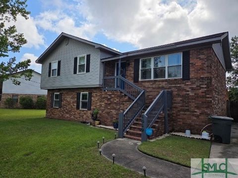 Single Family Residence in Hinesville GA 1019 Bacon Road.jpg