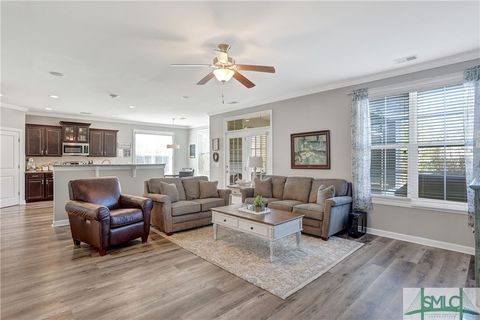 Single Family Residence in Richmond Hill GA 352 Castleoak Drive 14.jpg