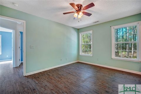 Single Family Residence in Rincon GA 412 Middleground Road 11.jpg