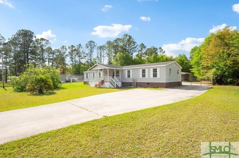 Mobile Home in Ellabell GA 133 Olney Station Drive.jpg