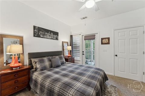 Condominium in Savannah GA 2122 Whitemarsh Way 13.jpg