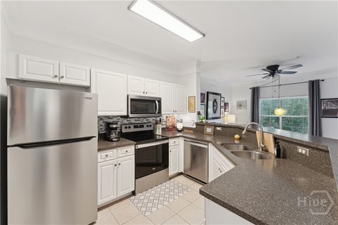 Condominium in Savannah GA 2122 Whitemarsh Way 3.jpg