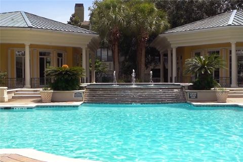 Condominium in Savannah GA 2122 Whitemarsh Way 21.jpg