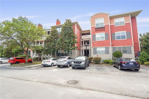 Condominium in Savannah GA 2034 Whitemarsh Way.jpg