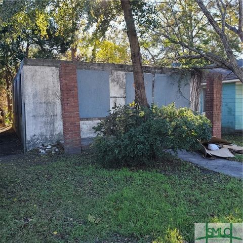 Single Family Residence in Savannah GA 821 47th Street.jpg