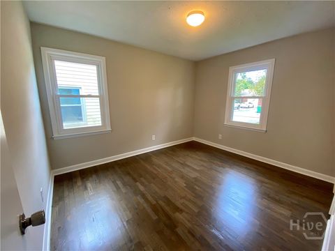 Single Family Residence in Savannah GA 13 Ronnie Avenue 4.jpg