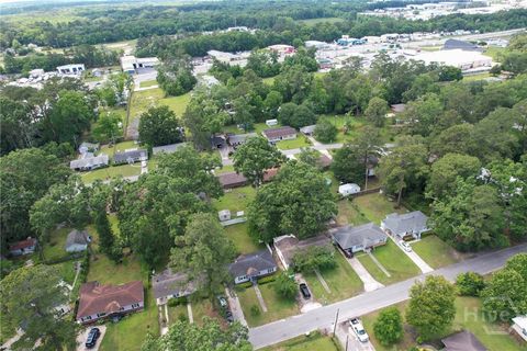 Single Family Residence in Savannah GA 13 Ronnie Avenue 9.jpg