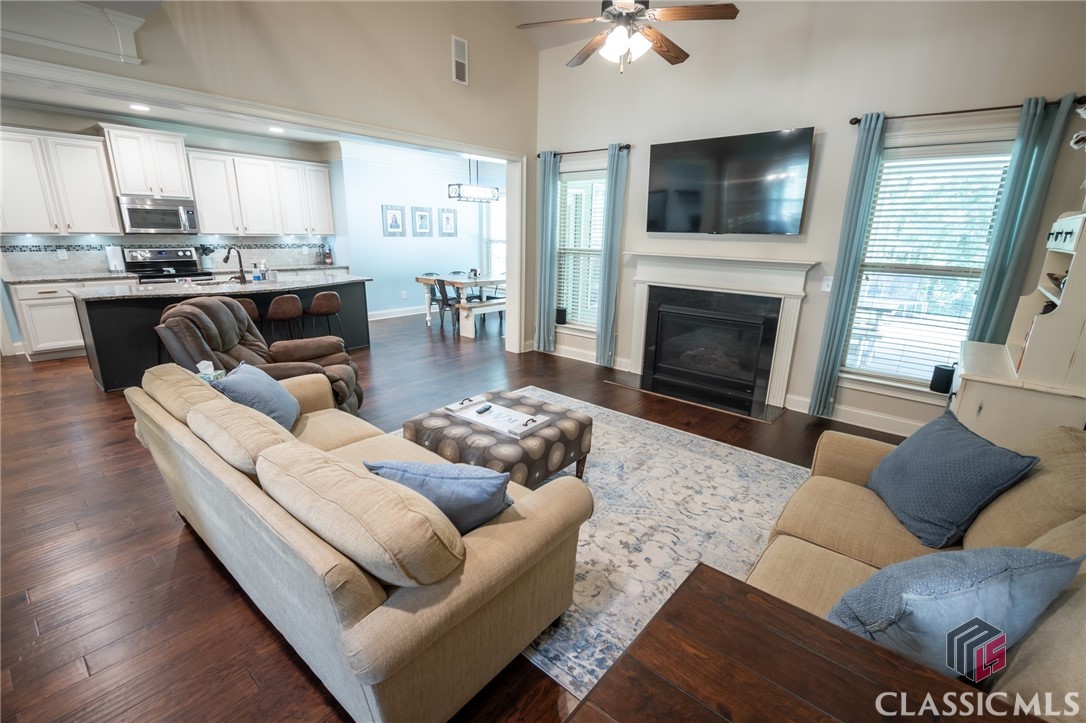 Single Family Residence in Bishop GA 4051 Whitlow Ridge Drive 5.jpg